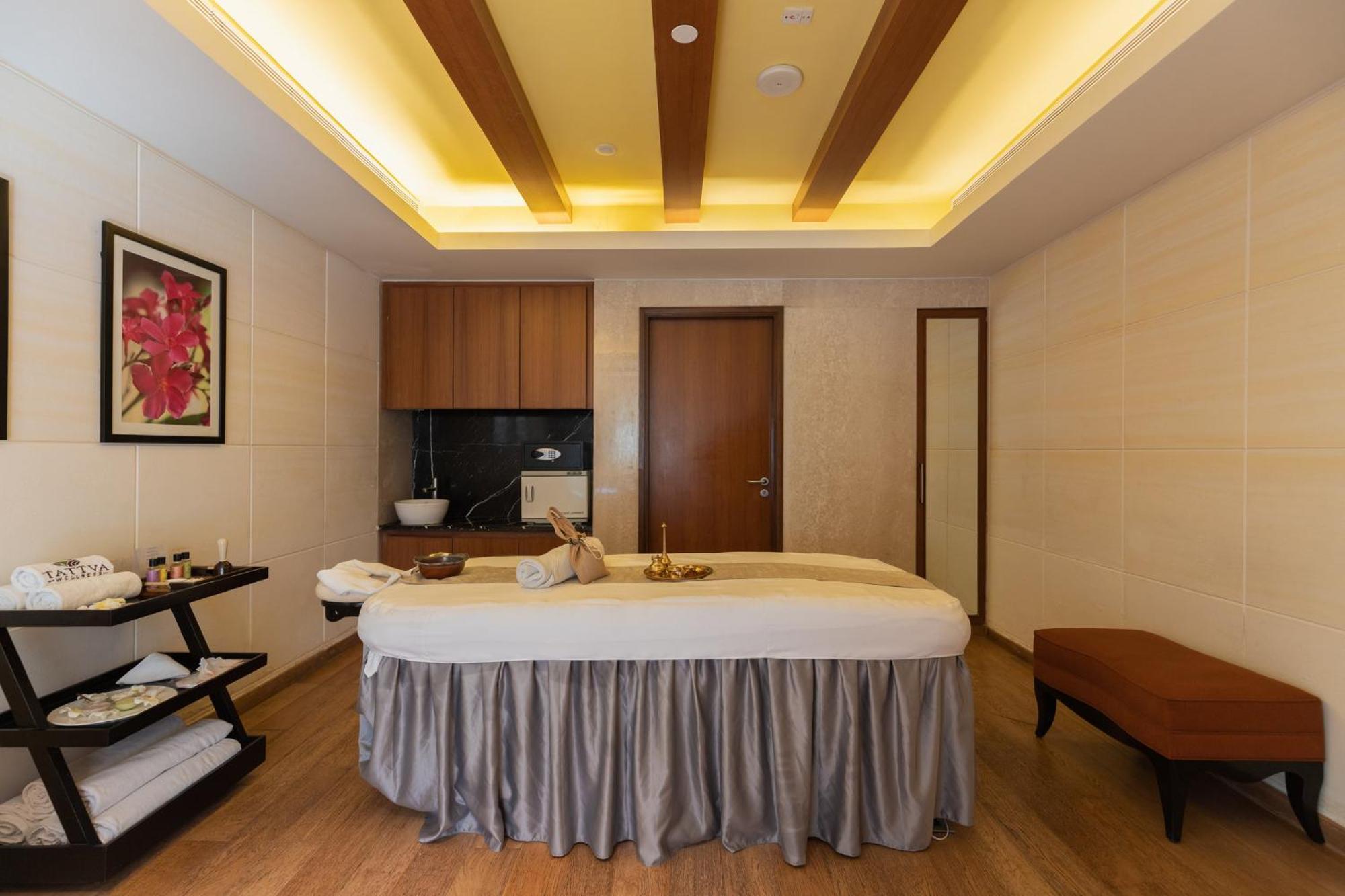 Intercontinental Jaipur Tonk Road By Ihg Hotell Exteriör bild