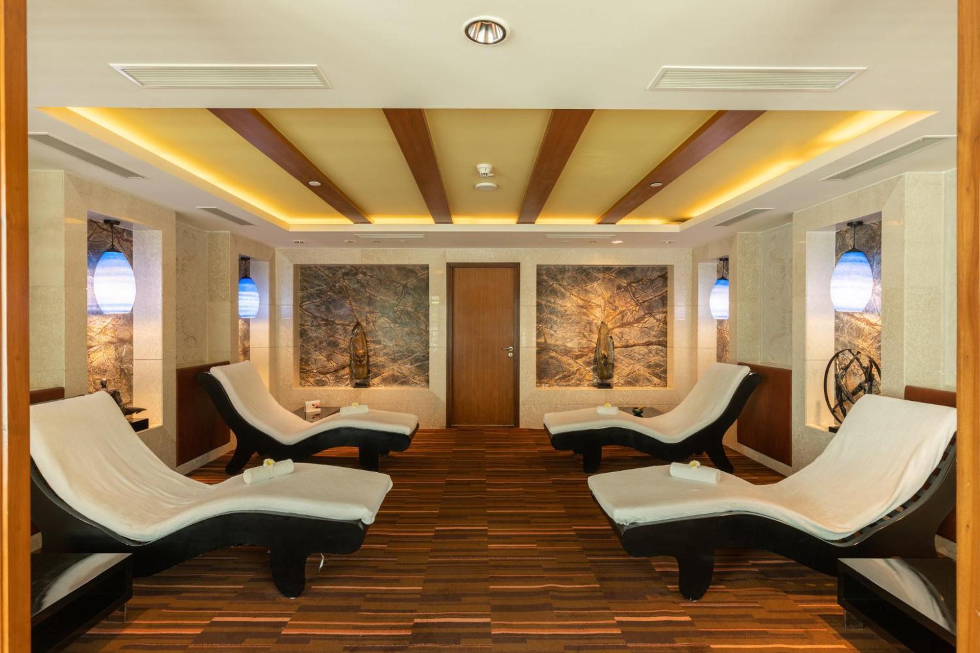 Intercontinental Jaipur Tonk Road By Ihg Hotell Exteriör bild